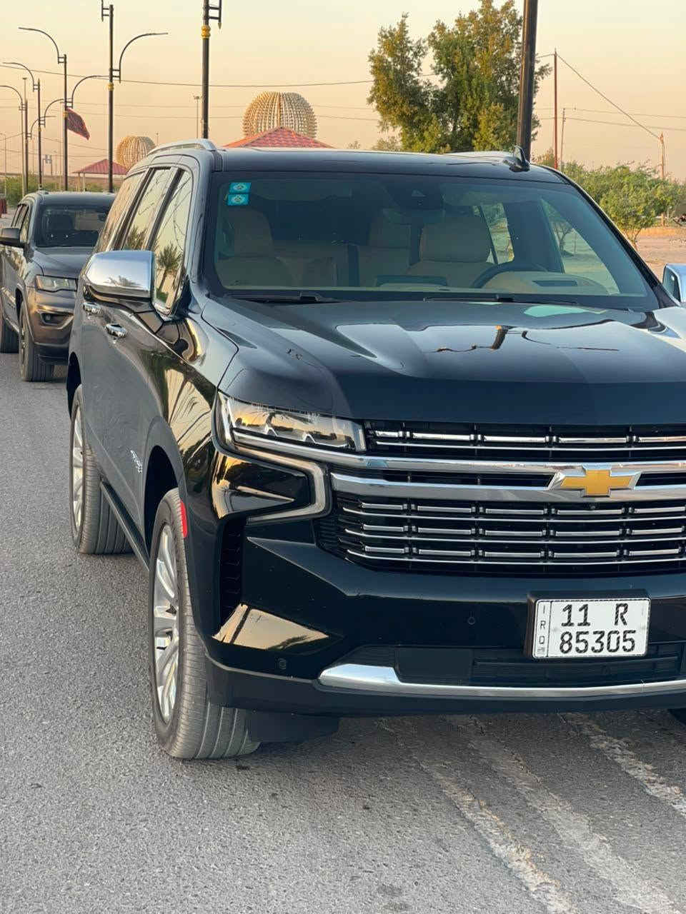 للبيع تاهو بريمر 2023 🖤
مكفولة كفالة عامة كلشي على وضع الوكالة 
رقم بغداد بأسمي شرط تحويل
لون أسود داخل عسلي ، السيارة نظيفة جداً وحالتها ممتازة، استخدام شخصي ومهتم بيها.
ماشية 80 ألف كم، فئة Premier فول مواصفات ، عليها تغليف PPF كامل للمحافظة على الصبغ.
مواصفات السيارة:
كامرات محيطية 360 درجة
حساسات أمامية وخلفية
رادار
مثبت سرعة
تحديد مسار
جكات 
دوسات كهربائية
ثلاجة
كراسي كهرباء 
وجميع المواصفات المعروفة لفئة البريمر ما يحتاج اذكرها 
السيارة جاهزة للفحص وما عليها أي ملاحظات.
السعر: 515 ورقة
للتواصل: *********** متوفر واتساب
العنوان : البصرة / سفوان
