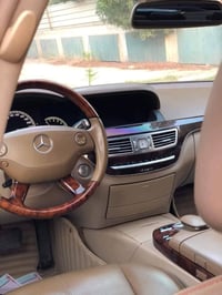 S550 • ٢٠٠٧ • ماشية ٢٥٠ الف