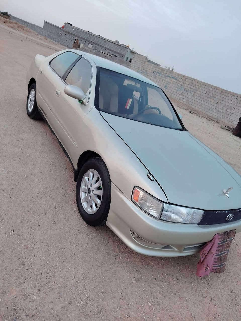 كرسته • للبيع • بيها مجال