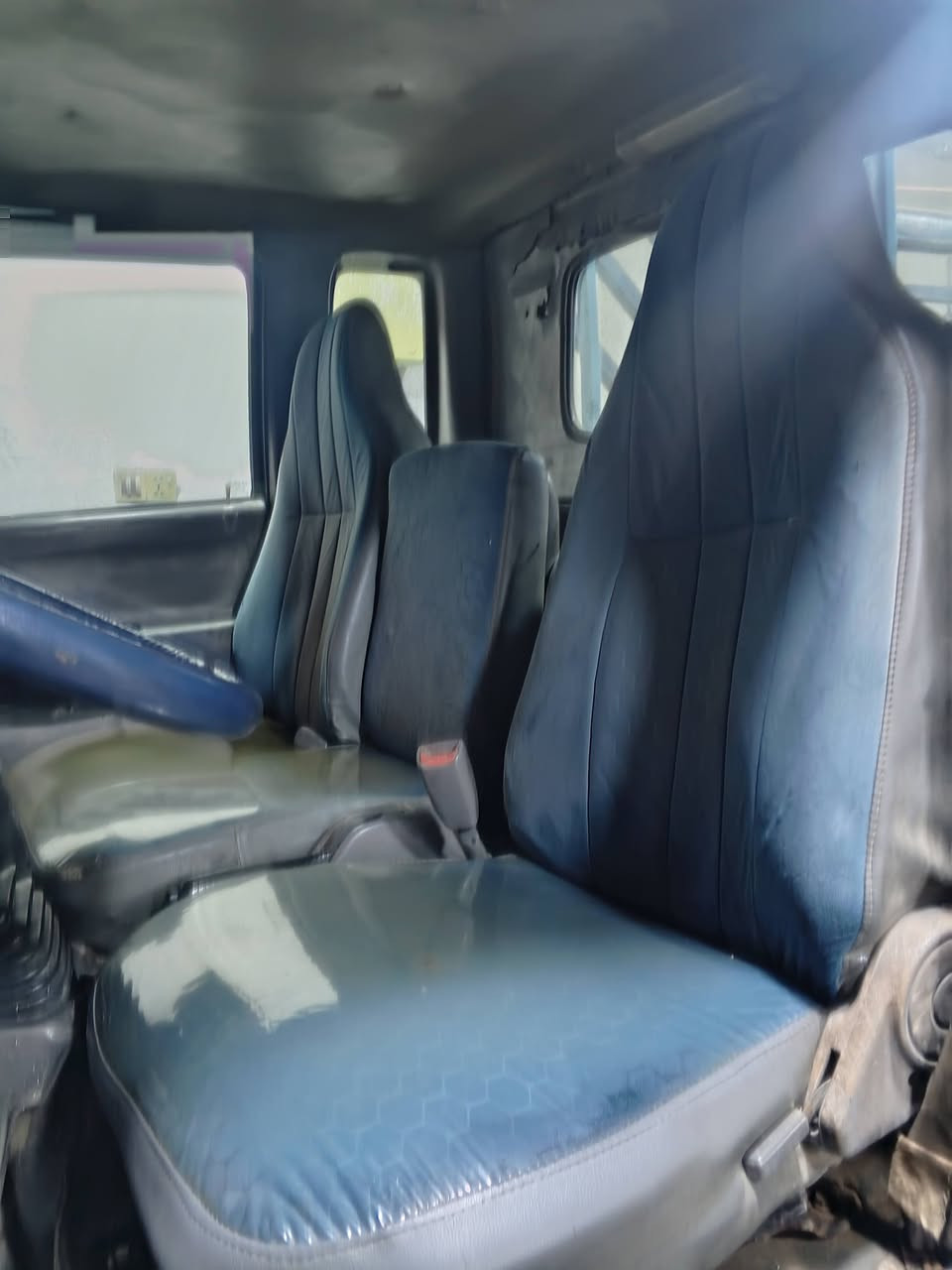 السلام عليكم كيه حمل للبيع كير ومحرك كفالة عامة سيارة خير من الله محرك2700 سيارة موديل 97 سيارة 7جنكال سيارة رقم بغداد نكليزي داخلة هزة سيارة بسمي تحويل مباشر سعر سيارة 65 وبيها مجال للطيبين اي ستفسار اتصل ***********
