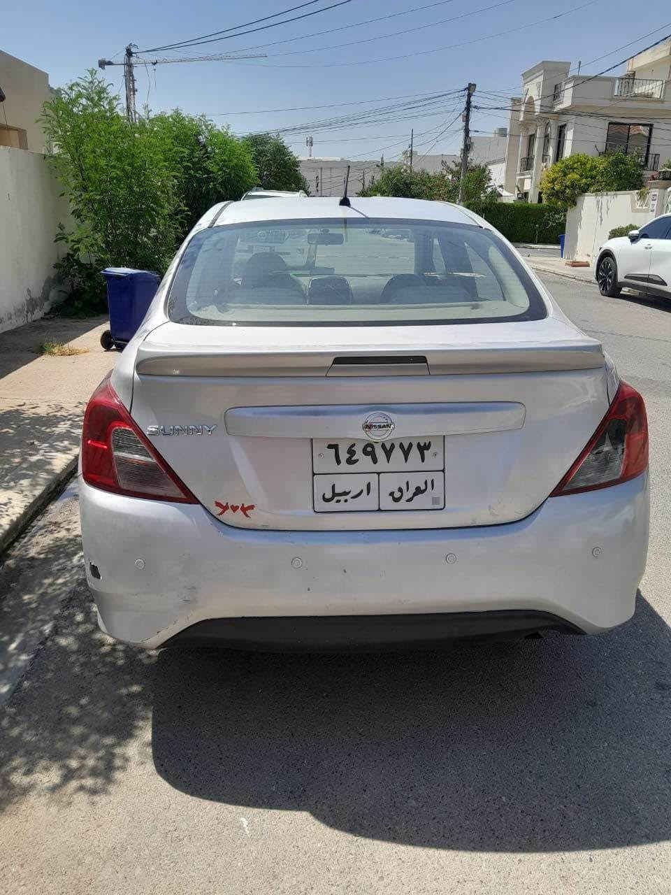 لاکشمیبای ٢٠١٩ 
دوو پارجەی پیشی بەخە
جامرخ و  سندوقی سبوو خە
رەقەموو سەنەوی بەسر جووە
٨٤ مەجالیجی کەمتیدایە
رەقەم(***********) أربيل, العراق
