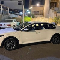 كي فور خليجي محرك ٢٠٠٠ماشيه ٢٢سياره ام الضمان بيه بنيد مصبوغ باسمي تحو...