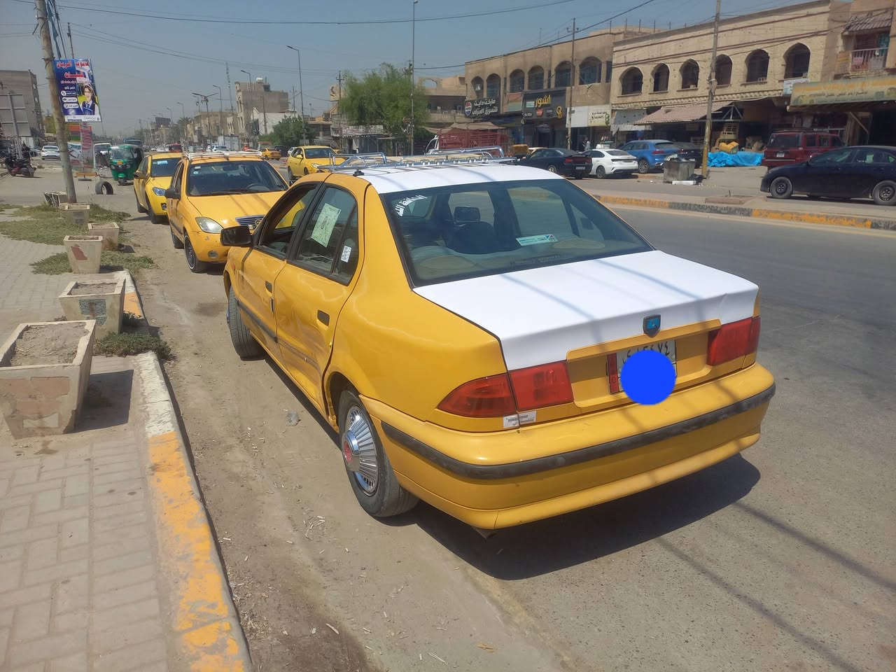 سلام عليكم اخوان سمند ١٢ كفاله من صبغ وتبديل فقط طخة باب خلف سايق نطخت محرك كير صدر جاهزه تبريد ليك بوري طاك مصفره هيئه وغرامات سنويه نافذه سعرها ٣٣ وبيها مجال بسيط اي استفسار اتصل على الرقم *********** مكان بغداد دوره

