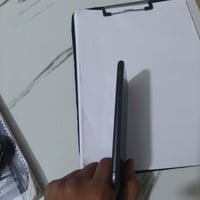 ايفون ١١ • ١٢٨ • بطاريه ٧٥%