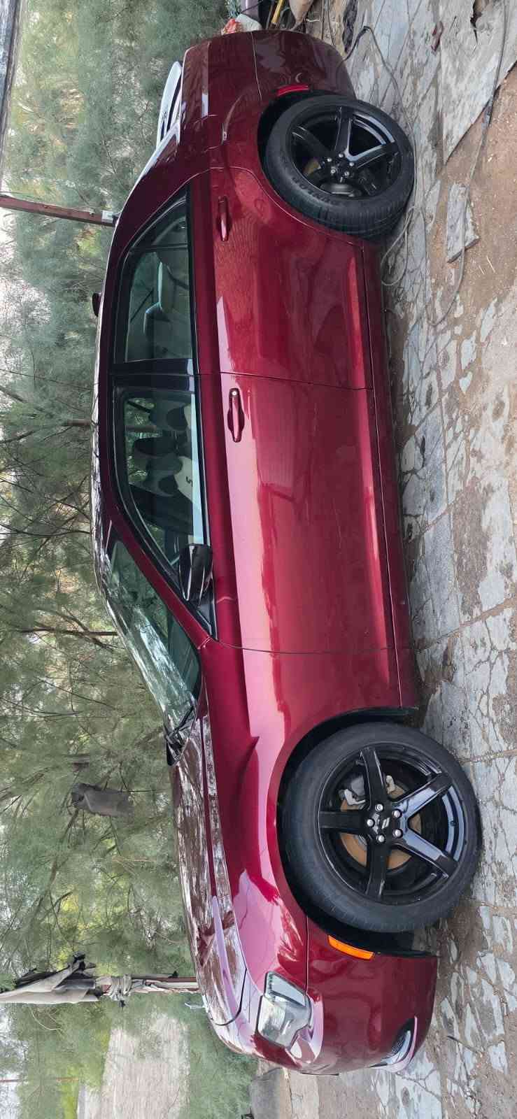 اوباما موديل 21 اصل
رقم بغداد بسمي سنويه لل2030
ثاني يوم تحويل بسمك 
السياره ضربته حلوه بالصفحه باب السايق والمدكر مبدلات اصلي نفس اللون والباقي كله كفاله بجم كبس 
السياره ماشيه 49 ستخدام شخصي مكان سياره ناصريه مركز السعر 230 ! رقم الهاتف ***********
