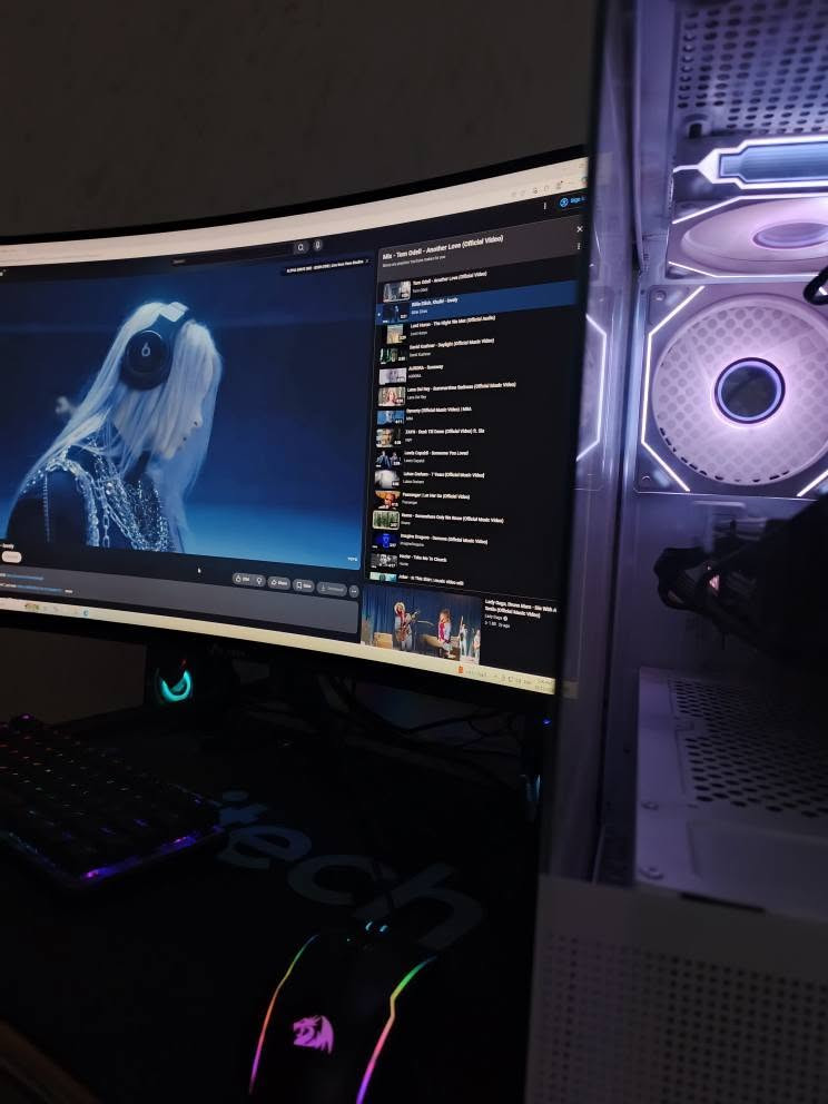 تجميعة • RTX 3060 • شاشة 27 إنچ 2K