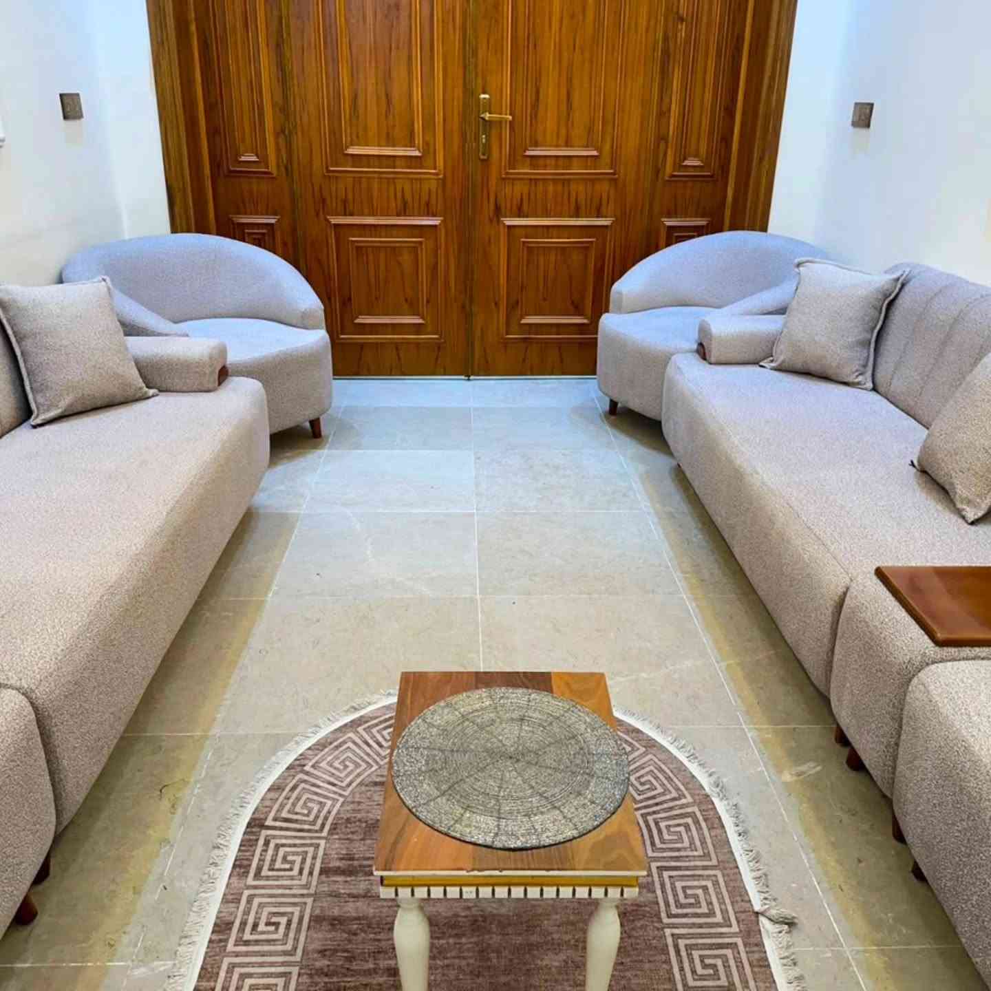 ديوان حطاطة عراقي دزاين ايطالي
معرض باسم للاثاث الفرع الثاني/العراق صلاح الدين 
قضاء الدور الشارع العام مقابل المستشفى التركي
للتواصل تفضلو بزيارتنا أو اتصلوا
 ***********
***********
