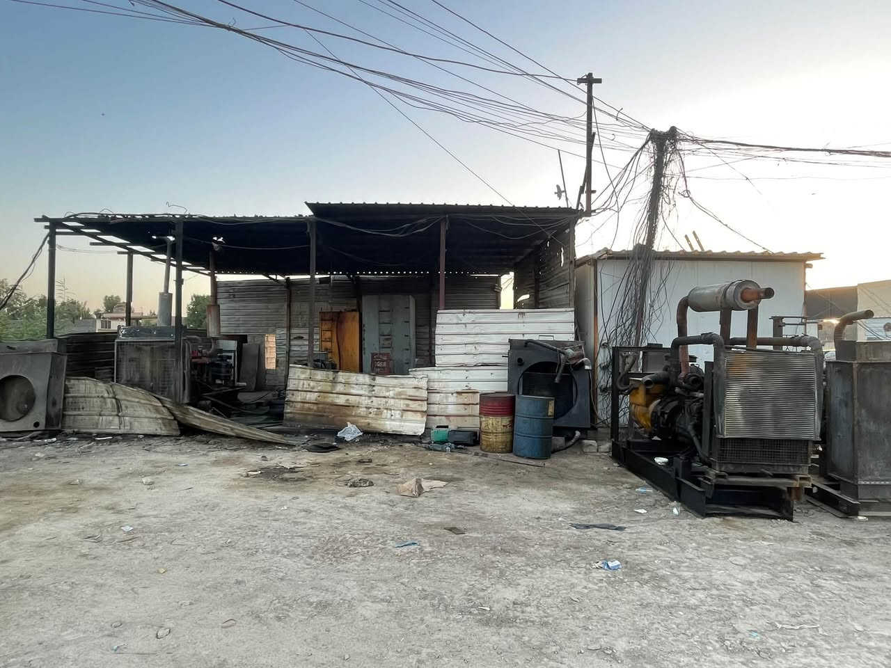موقع في منطقة التاجي شارع ١٠٠ حمل ٦٠٠ يتوفر حصه كاز 240كيفي الموقع خير من الله بي مكاين ثنين دايو ٨سلندر وكمنز أمريكي ***********
