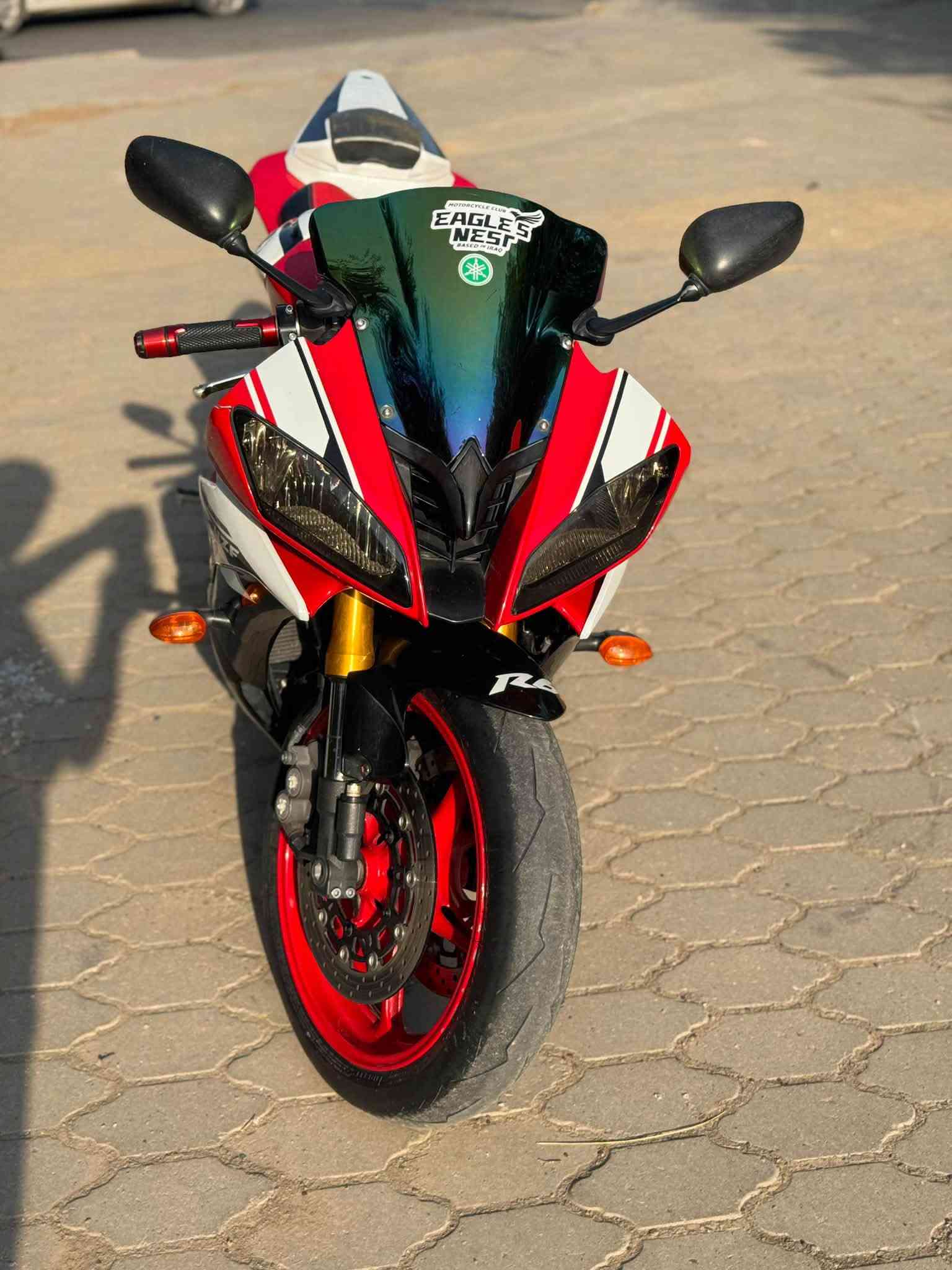 R6 • ٦٠٠ • مكفوله
