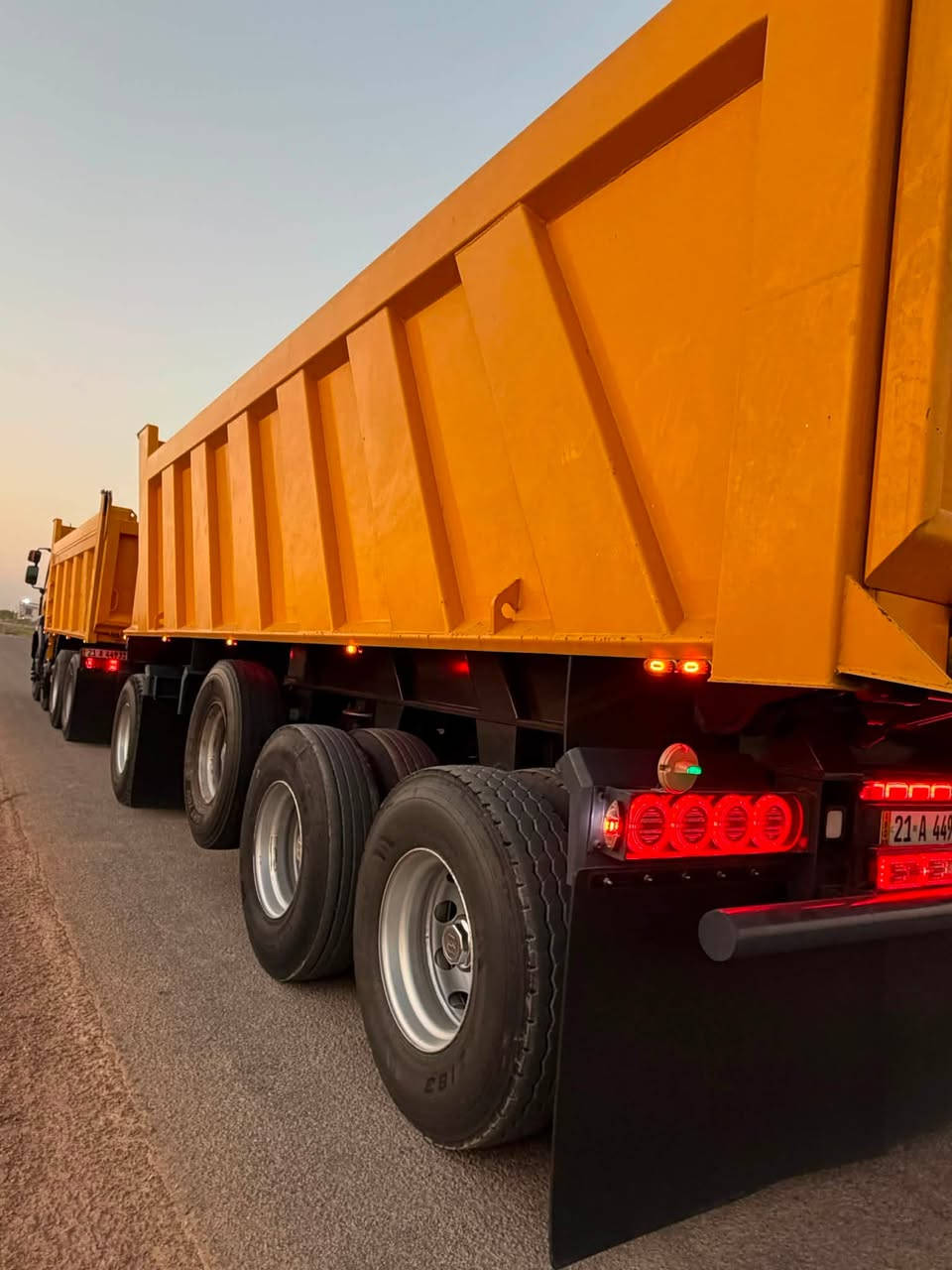 للبيع رينو موديل 2000 كفاله عامة بم ونزول
گير 151 گفخ  مربوطه 3 لوحات قاطره ومقطوره اماً تحويل مباشر 

للاستفسار  / ***********
