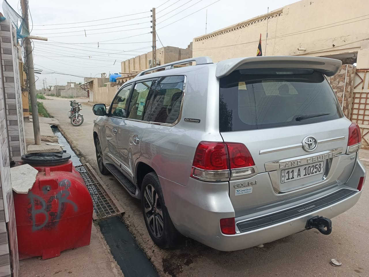 لاندكروزر • ٢٠١١ • رقم بغداد