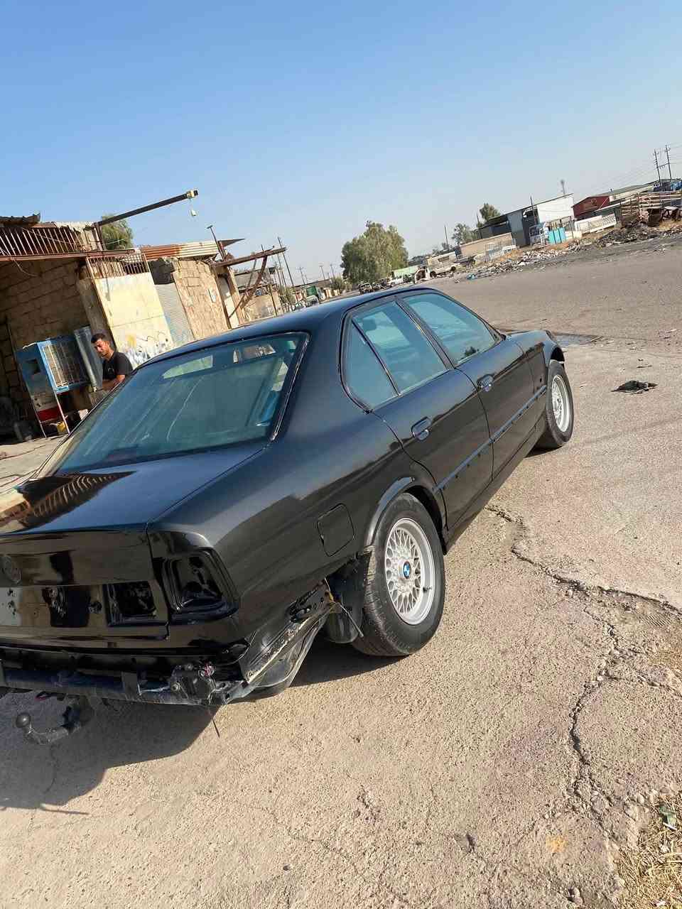 سلام عليكم شلونكم شباب
ابو العبد الصباغ 

عنوان / كركوك / سايدين حي بدر قرب مول حسين 

صبغ وسمكره 🛠️⛏️📦

متوفر صبغ قطع 

صبغ عــام 

حمام ناشف ورطب 

بوليش احترافي 

تكحيل كارت 

سمكره عامه 

شنو تحتاج حاضر 

وسعار مناسبه 

للستفسار الاتصال ***********

وشرف بيكم
