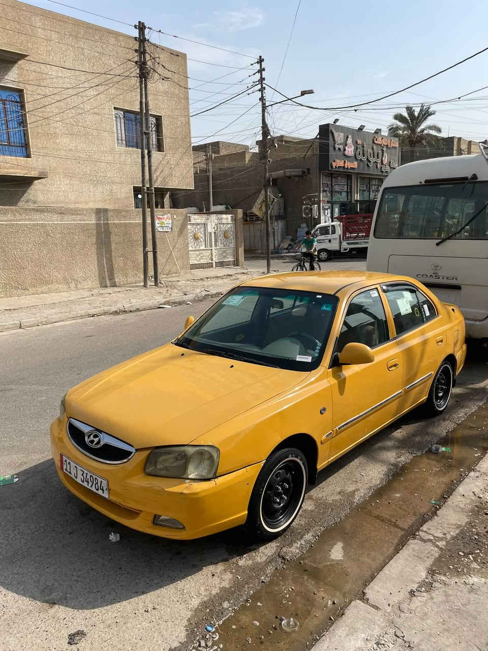 سلام عليكم 
هونداي فيرنا ١٤
سياره كفاله ماعده طخه بسيطه بل جاملغ المامي جهت السايق يرجع بارد ودعاميه اماميه مثل ما موضح بل صور 
سياره تبريد جديد ثلج مكينه لا تنقيص ولا تبخير خير من الله سياره كله عل بلاد مدوشمه كامله عله اخر حبايه اي نقص مابيه

العنوان بغداد 
رقم الهاتف ‭***********‬
