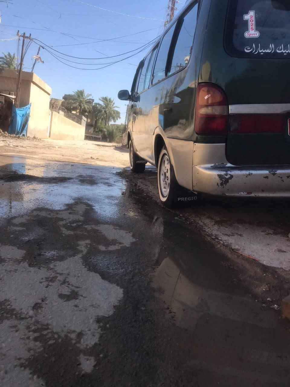 السلام عليكم كيا بريجو للبيع موديل 96 سنويه 30 تخم تايرات جدد فقط صبغ جمالي صدر امامي خلفي جديد شاصي واحد جوه صايق سياره  جاهزه سعر 70 بها مجال رقم بغداد انجليزي مكاني بغداد رقم الهاتف بي واتساب ***********
