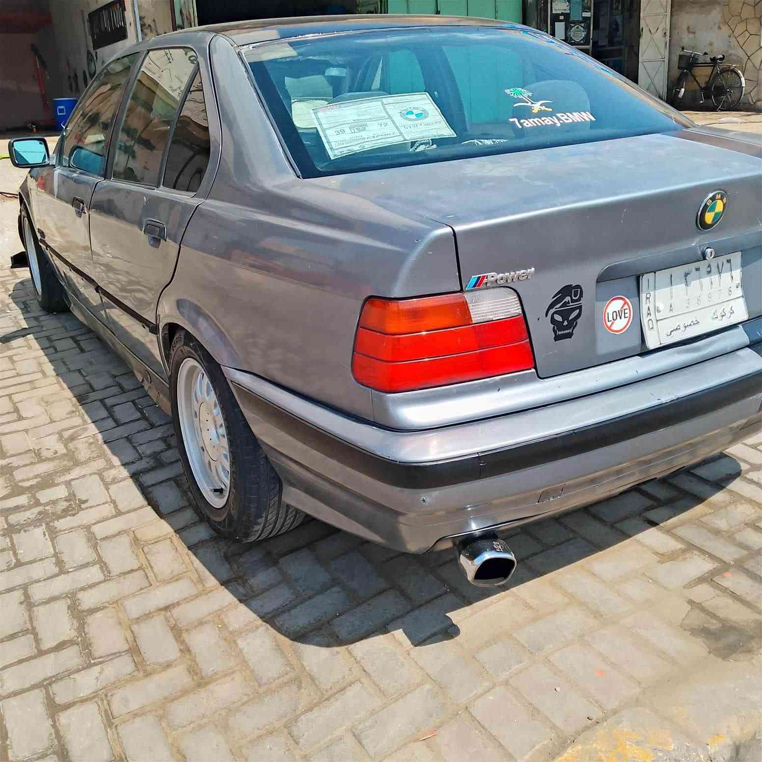 السلام عليكم BMW رقم كركوك موديل 1991
العنوان بغداد الدوره السعر 28
***********
