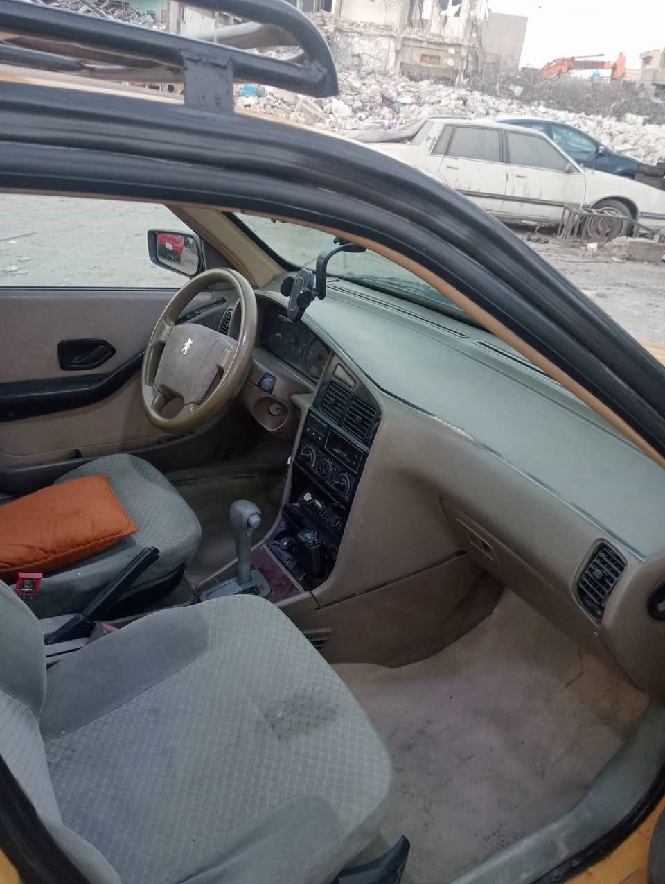 السلام عليكم
بيجو جي ال إكس 2010 كير ومحرك 1600اوتو حديث تبريد ثلج تخم تاير لايت زنون السياره كامله بيها ملاحظات بسيطه للمراوس أو بيع بسمي السياره مكاني بلمنصور ***********
