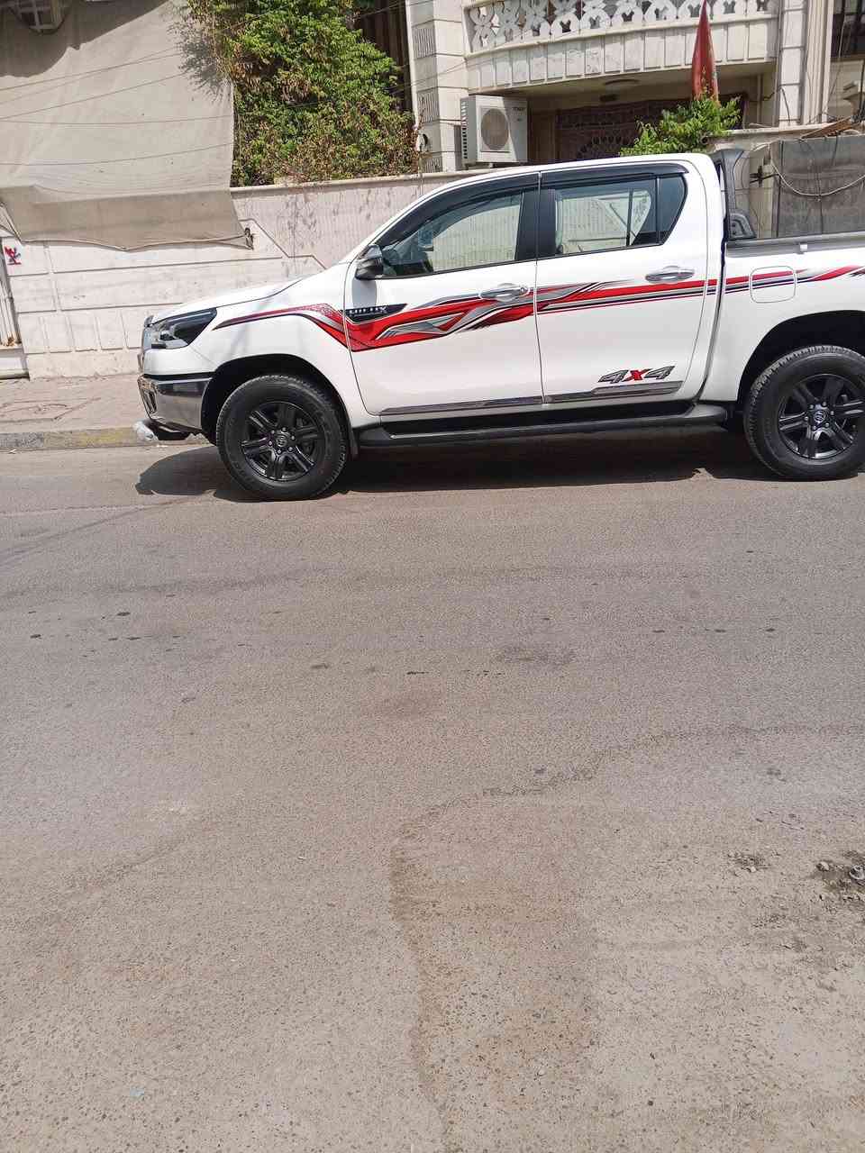 بيكم هايلوكس فور ويل موديل 25 شركة ساز زيرو ماشيه 3500 كم مكفوله كفاله عامة رقم اربيل شرط التحويل السعر 355 وبيه مجال رقم الهاتف ***********@

