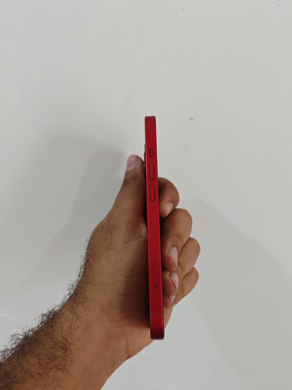 ايفون 13 عادي ذاكرة ١٢٨ بطاريه ٨٧ نضافه الجهاز مثل ما موضح بالصور كفاله عامه اي قطعه ما مبدل فقط الجهاز بدون ملحقات للبيع ٤٠٠ وبي مجال او مراوس عنواني شط العرب ***********
