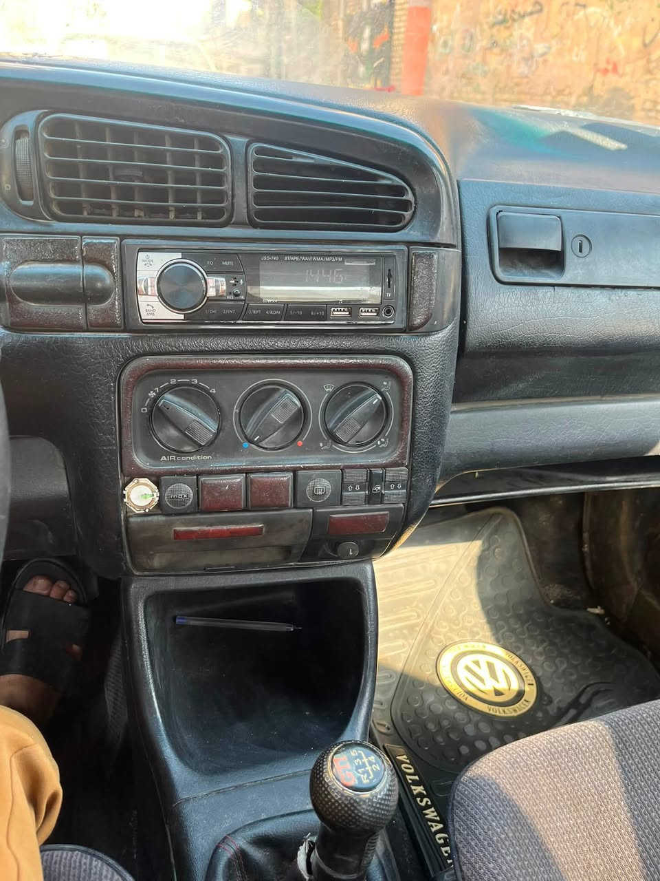 كولف فنتو موديل ٩٣ رقم بغداد انكليزي باسمي تحويل مباشر سنويه الى ٢٠٣١ هزه جديده
كير محرك مكفول شرط تبريد ثلج  شغال سعر ٣٥ 

***********
