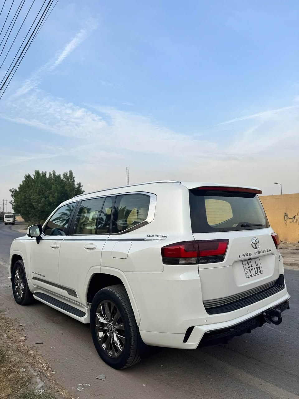لاندكروز GXR بريم • ٢٠٢٣ • رقم بغداد
