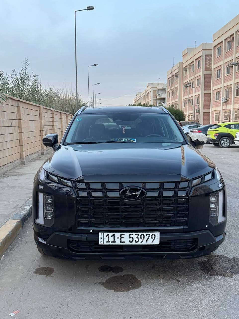 بلسايد موديل 24  فئة لمتد لون نيلي فول مواصفات تبديل بنيد وبيه بارد في جاملغ الايمن فقط ماشية 25الف ومرقم بغداد وباسمي السعر 240 بيه مجال بسيط 
مكان السيارة الحلة 
*********** فقط واتساب
*********** فقط واتساب
