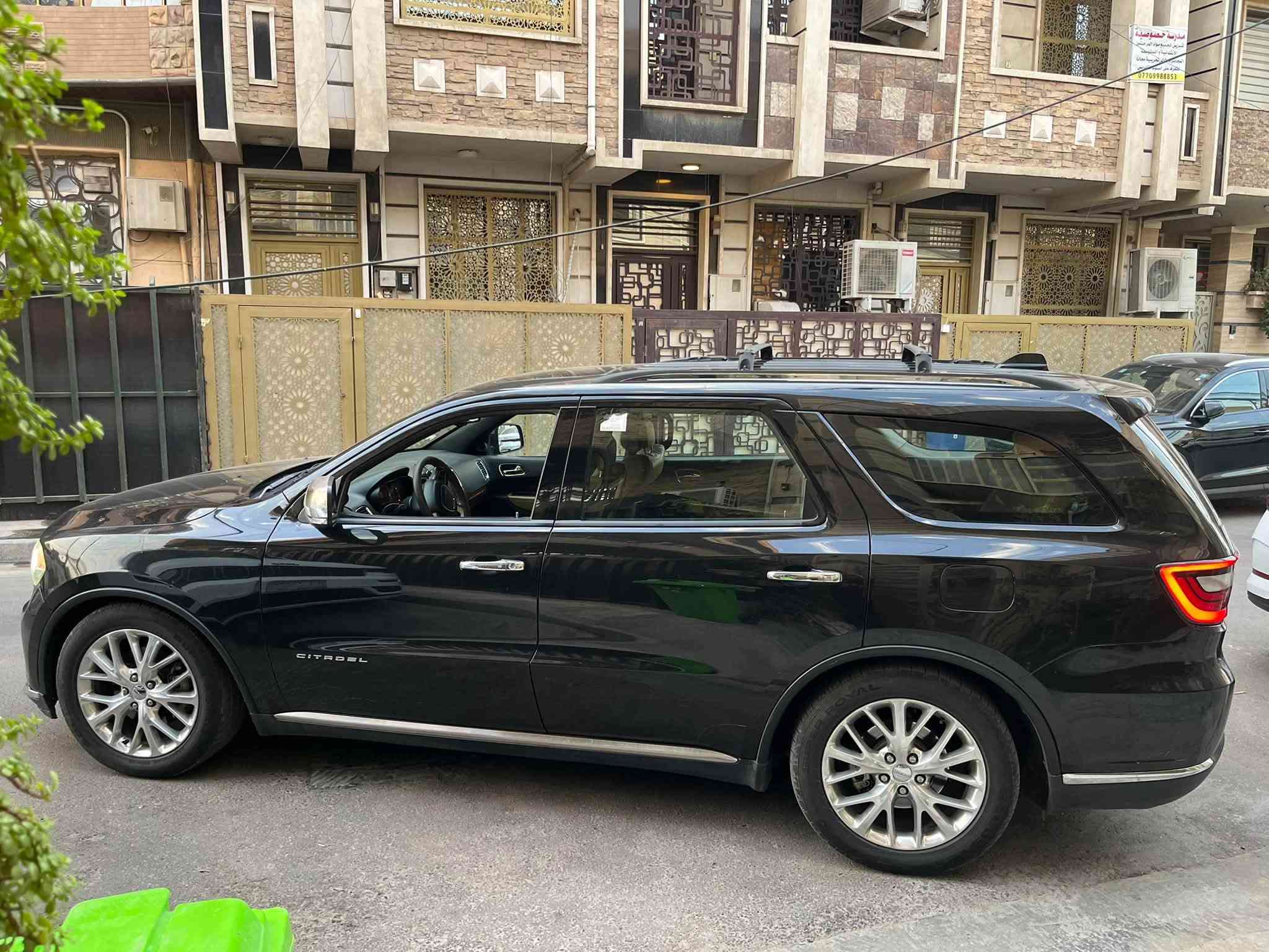 Dodge durango Citadel 2014 دوج دورنكو سيتاديل
بدون حادث كلين تايتل 

صبغ في قطعتين اثر طخه بسيطه كما موضح بالسونار

الباقي مكفول من الصبغ و التبديل 

( لغد شاصي مكفول و جميع الايرباكات سليمه )

المواصفات اعلى فئه 1/1 Citadel VIP :

- محرك ٦ سلندر / 3600

- فتحة سقف سلايد SunRoof

- صندوق كهرباء

- بصمة تشغيل + ابواب 

- شاشة كبيرة  

- داخل بيجي

- كشنات كهرباء + جلد 

- كشنات تدفئه + تبريد 

- ٧ راكب + جميع الكشنات كهرباء

- ستيرن كهرباء + تدفئه

- اشارة بالمري + قلاب + هيتر

- حساسات اصطفاف

- تبريد ثلاث قطع / تحكم خلفي

- سستم نيكلات بلادي 

- ويل كروم حجم 20 بلادي

- شفتات ستيرن تبترونك

ترايها يخبل و بالواقع شكلها احلى من الصور

رقم بغداد الجديد سنويه و هزه جدد 

عنواني بغداد / الاعظمية 

للاستفسار التواصل على الخاص او اتصال 

***********
