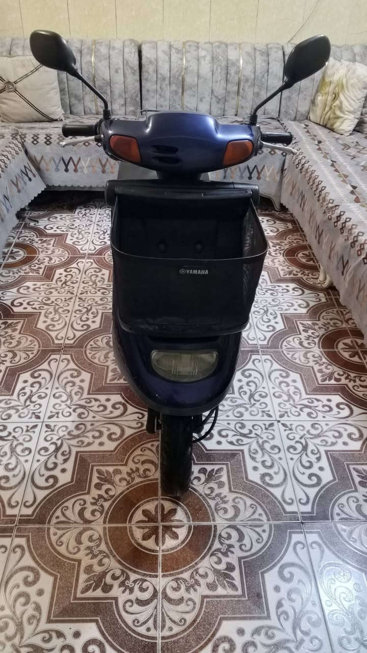 ؤالسلام عليكم شباب دراجه جديده للبيع وصلها وياها اين نقص ما بيها مكاني كربلاء هذا رقمي ***********
