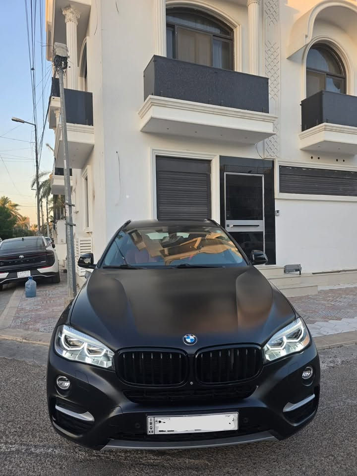 إعلان بيع BMW X6 2018 – خليجي وكالة العروش
للبيع BMW X6 موديل 2018 – خليجي، وكالة العروش

المواصفات والحالة:

* محرك 3500 Twin Turbo

* نظام دفع XDrive

* ماشية فقط 76,980 كم

* السيارة بحالة ممتازة جدًا، نظافة وكالة بمعنى الكلمة

* جميع السيرفسات والصيانة الدورية لدى وكالة العروش

* مكفولة من الوكالة من ناحية الصبغ،الكير والمكينة

* السيارة مغلفة PPF Matte من شركة Nano Shield

* داخلية نظيفة جدًا وبحالة تقارب حالة الوكالة

* تايرات Dunlop أصلية جديدة

* سبير أصلي، لم يُستخدم وما زال بحالته الأصلية

* السيارة باسمي، تحويل ثاني

* رقم أربيل جديد

✨ أبرز المواصفات:

* أنظمة قيادة: Eco / Comfort / Sport / Sport Plus

* إضاءة داخلية كاملة مع 7 ألوان قابلة للتغيير

* أبواب شفط

* كشنات جلد أحمر

* مرايا كهربائية مع شفط

* شاحن هاتف

* شفتات سرعة خلف المقود

* داخلية حمراء مميزة

* 4 كاميرات

* بصمة وتشغيل ذكي

* رادارات

* فتحة سقف

* لايتات زينون متحركة مع الستيرن

* إضاءة أوتوماتيكية تخفّف شدتها عند وجود سيارة أمامك

* كشنات كهربائية متعددة الحركات والوضعيات

* هندبريك إلكتروني

* Auto Brake

* بردات أبواب

* بالإضافة إلى مواصفات أخرى كثيرة 
مكان السيارة: بغداد – شارع فلسطين

: للاستفسار عن السعر والتفاصيل
للاتصال:
 ***********
واتساب متوفر
