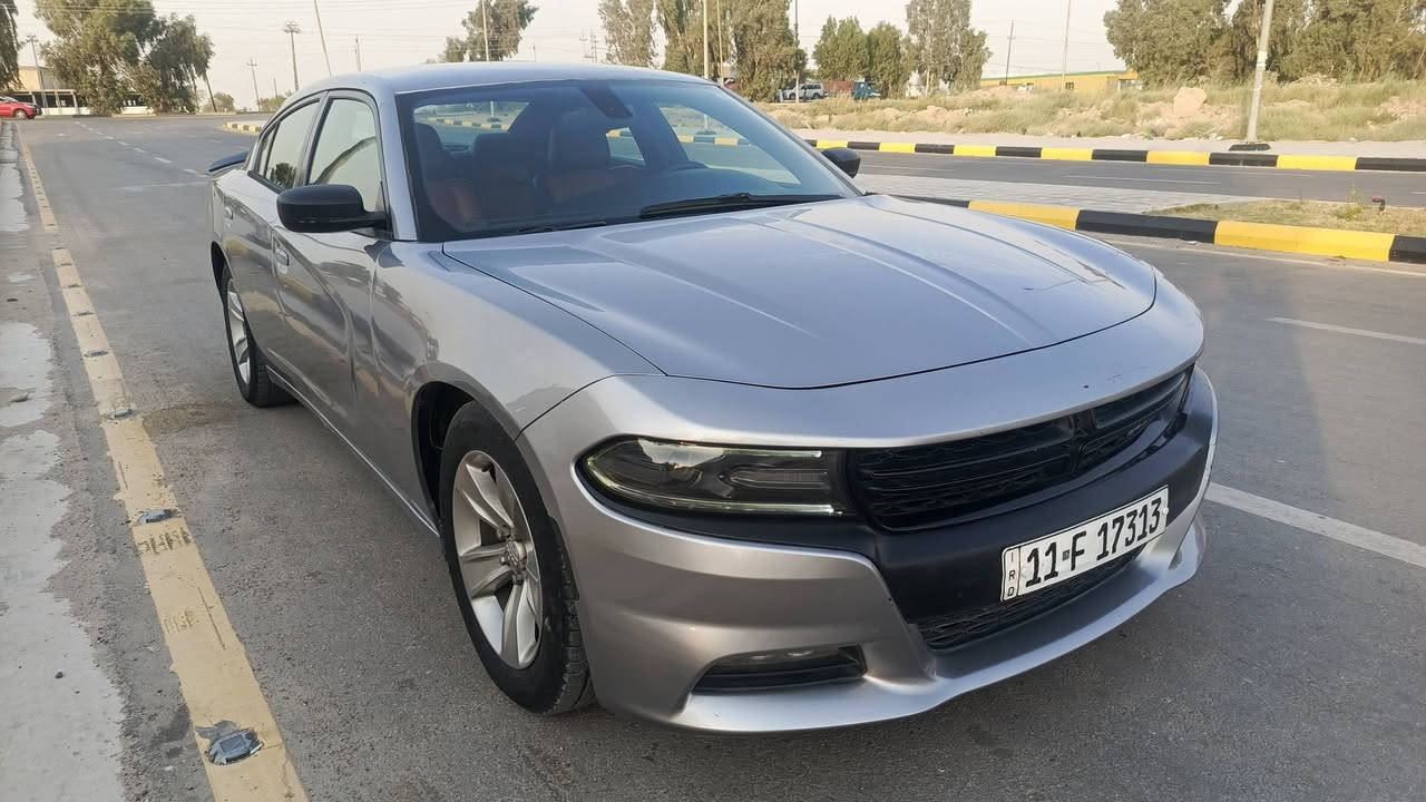 جارجر موديل 2016 رقم بغداد الجديد تحويل مباشر السعر 140
مكينه 6 سلندر خير من الله شاشه كبيره كامره حساسات 
بيه 4 قطع صبغ فقط بدون دواخل 
مكان واسط العزيزيه 
***********

