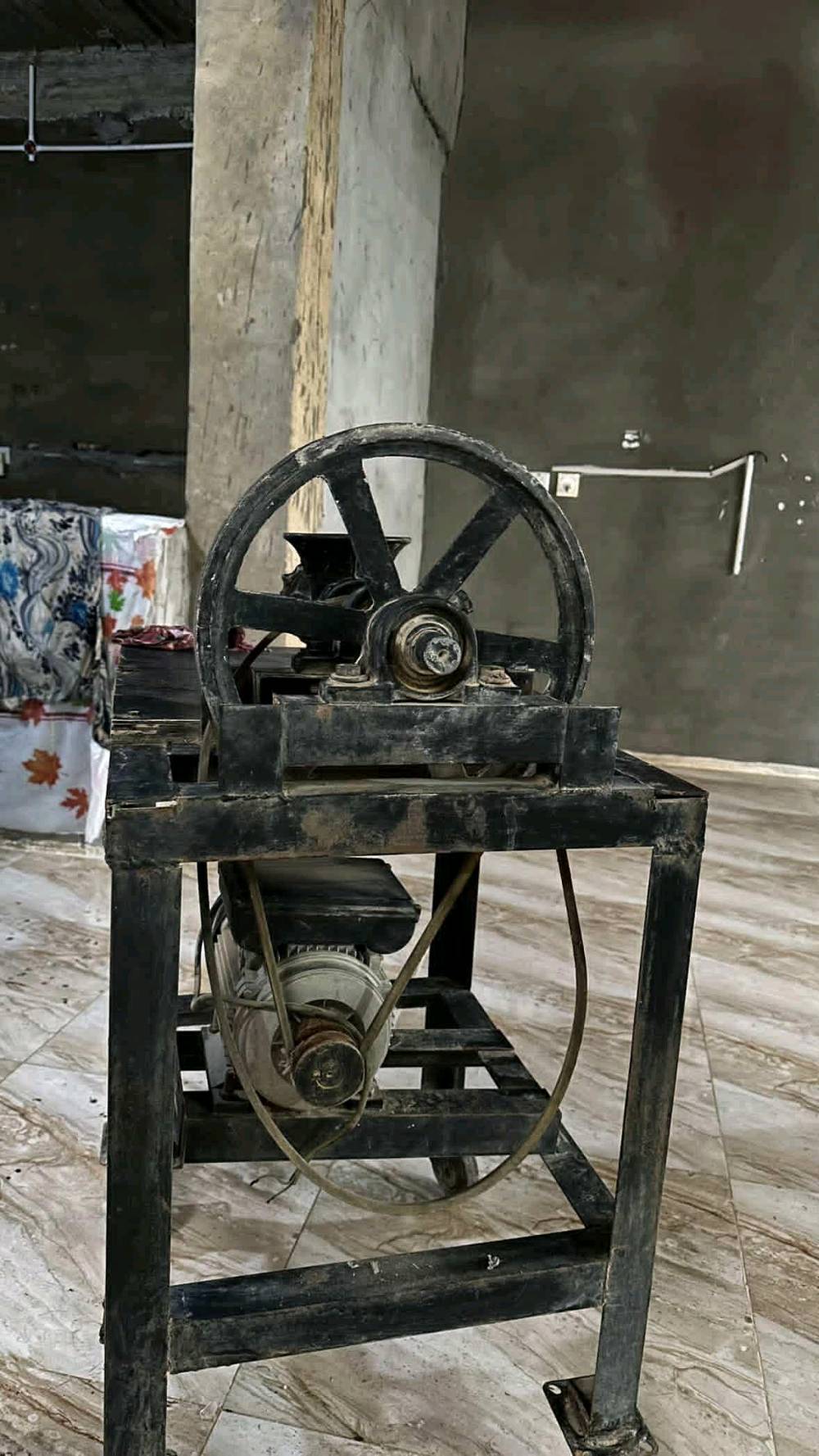مثرمه لحم حجم 22