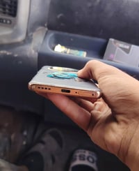 ريلمي 11 برو 5G • ٢٥٦ • شاصيه تعبان