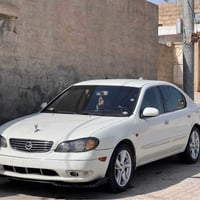 نيسان ماكزيما • ٢٠٠٢ • نظيف بلا صدأ