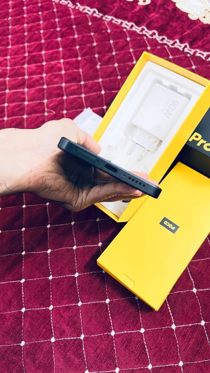 Poco X7 pro

عملاق البوكو🔥🔥120 فريم🎮



♻️مستعمل كامل ملحقات 🔥🔥



❇️ مواصفات الجهاز:



✳️ذاكره 512GB/12GB✅



✳️شاشة أموليد6.7 بوصه 120 هيرتز✅



✳️معالج Dimensity 8400 Ultra✅



✳️كاميرا اساسيه 50MP Sony ✅



✳️بطارية 6000 ملي أمبير وشاحن 90W✅



✳️دعم معيار IP68✅



✳️اندرويد 15 بواجهة HyperOS3.✅



👈👈بسعر 400 الف وبي مجال حك الجيه 🔥🔥



*********** واتساب❇️



العنوان مدينة الصدر قطاع 73 ❇️