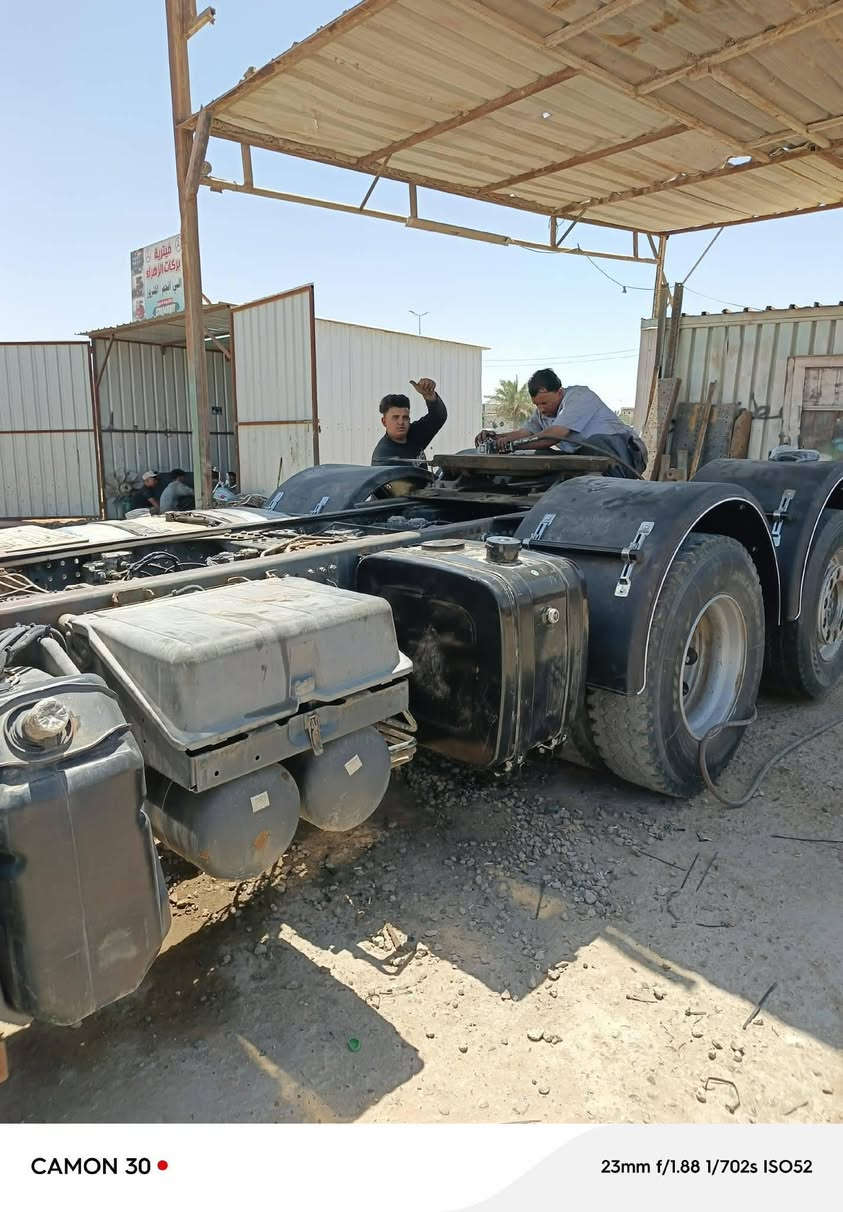 السلام عليكم  السعر ٣٣٠ للبيع وحش ٢٠١٢ مكينه 51جديه السياره مكفوله كفاله عامه رقم سليمانيه دولي مكصوصه كص جديد بعده مامربوطه شيء للبيع او مراوس براس سكانيه مع الفرق او بكلاب شعندك مراوس دز صورته ويتم الانتفاق ان شاء الله ***********
