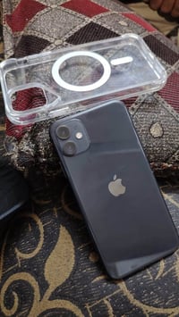 آيفون 11 • ١٢٨ • شاشة مبدلة