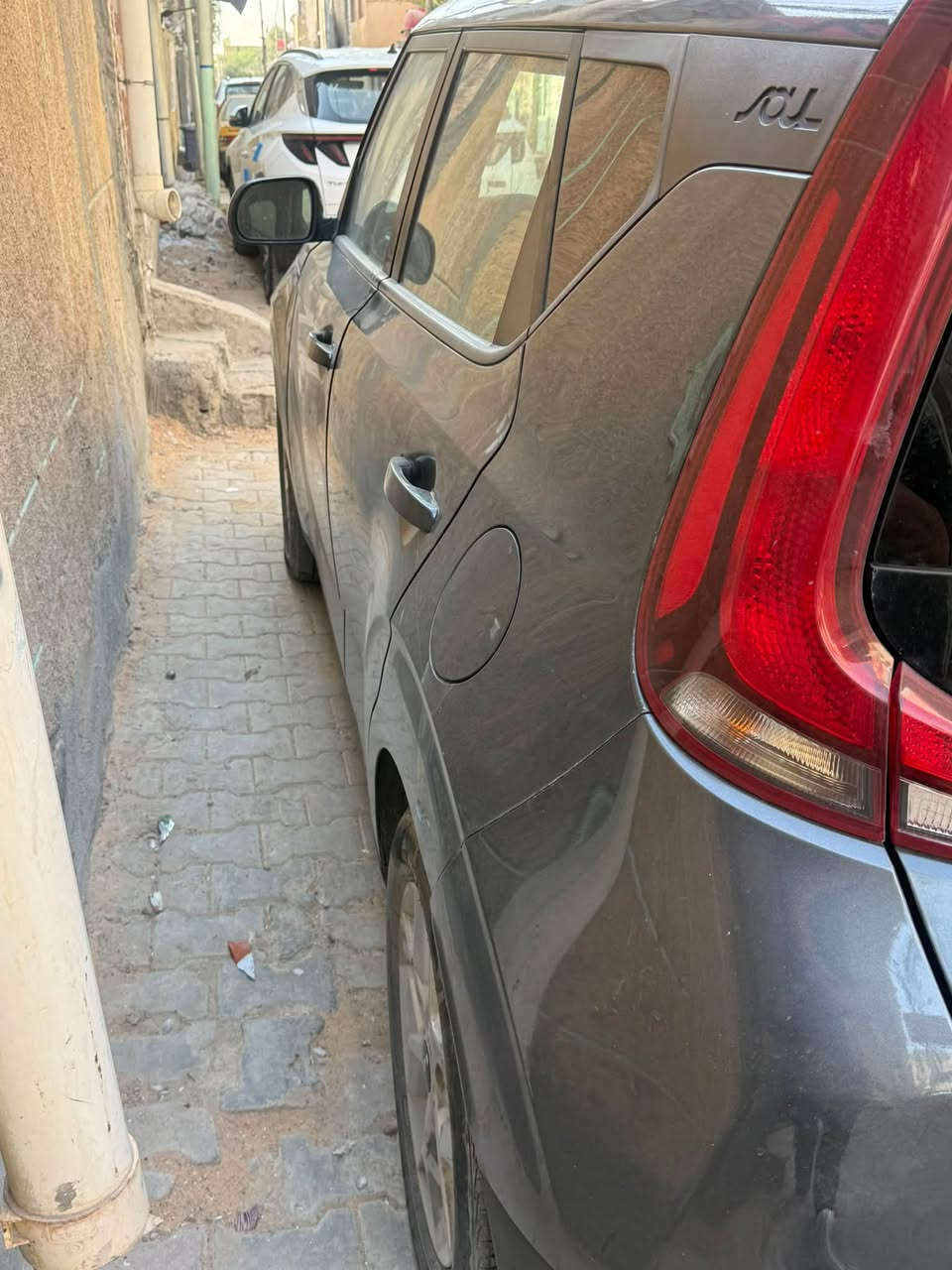سياره صول موديل 22ماشيه 71ميل عندي بيه وكاله بسمي صاحبه شرعي موجود فىه sنص فول حادثه جاملغ الأيمن وبنيد  بدون دواخل  سعره 135(***********)مكينه 2000دوش
