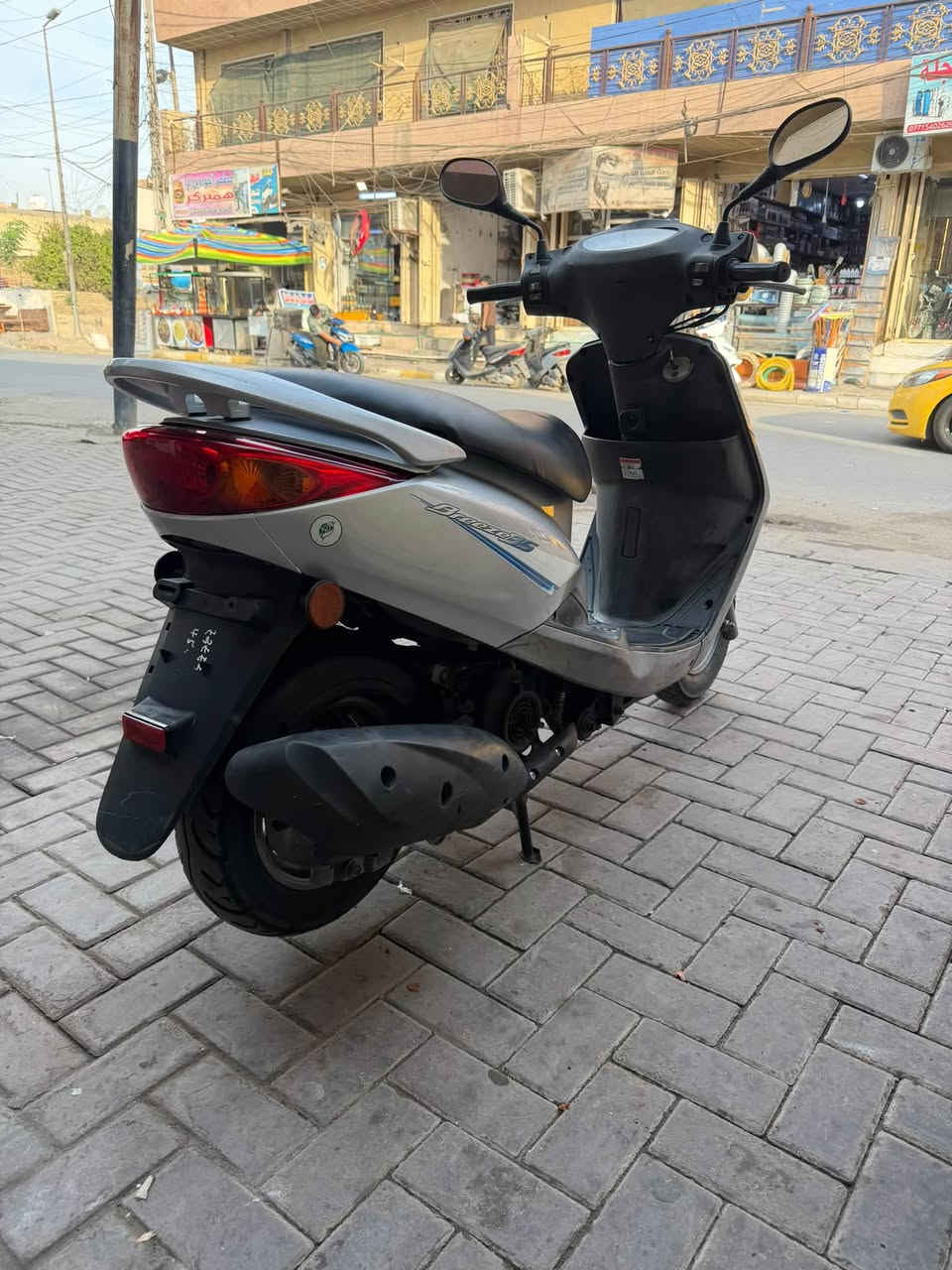 بغبغاء • كفاله • مصبوغ