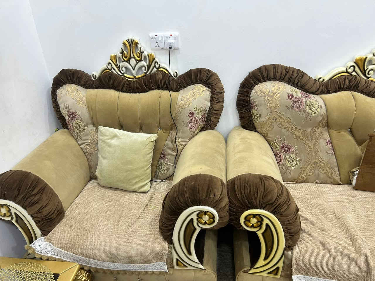 للبيع سعر٤٠٠وبس مجال مكان بصره حكيميه ***********واتساب
