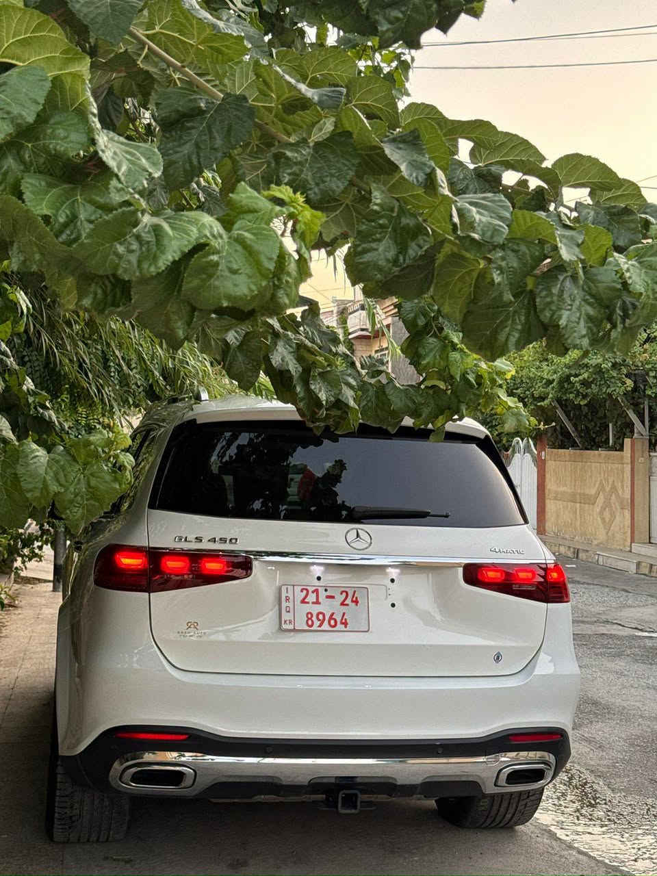 مرسيدس GLS 450 موديل 2024 اعلي فئة 
كشن كهربائية ماشية 17 ألف ميل 
سماعه BURMSTER دبل جك
رادار كشن تدفئة وتبريد 
ويل مايباغ 4Matic بانورما 

🟪 الـسعـٕر : اكتب رقم (1) يوصلك مباشر 📩

وبعد هواية مواصفات 
وياها شهرين للترقيم 
فقط بنيد مصبوغة 
كير محرك مكفولة 
مابيها أي خلل او نقص 

رقم صاحب السيارة 
***********
*********** واتس اب
