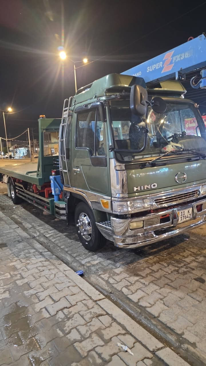 هينو البيع طيره محدثه انكر مكينه 70 سوبر السياره جاهزه من كلشي مكان نجف الاستفسار ***********
