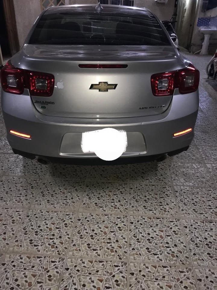 السلام عليكم للبيع ماليبو وارد امريكي موديل 2016  LTZ فول عده الفتحه حادثهه فقط الدعاميه الاماميه بدون ايرباك رقم بابل تحويل مباشر السياره مناقصهه اي شي. گير و مكينه كفاله تبريد ثلج 
السعر /98 وبيهه مجال 
للاستفسار الأتصال ع هذا الرقم / ***********
مكان السياره / بابل الحله.
