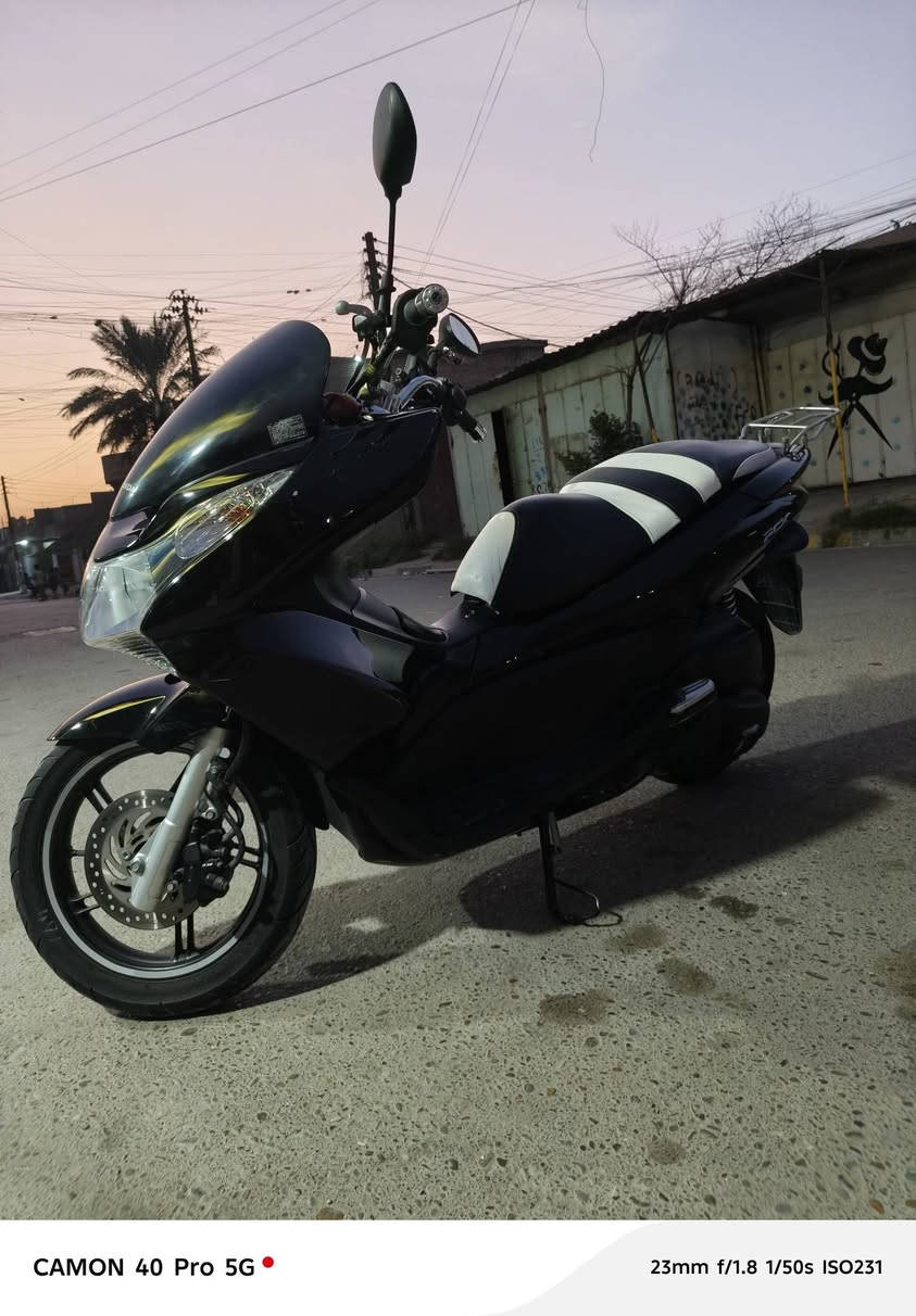 PCX • ١٢٥ • جيل اول