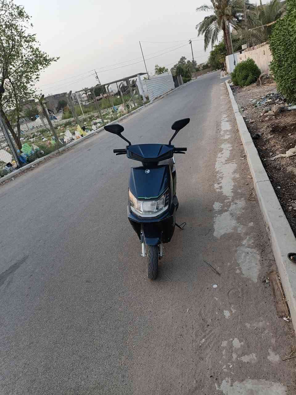 سلام عليكم دراجه سكنس شحن 6باتري 72فولت 32امبير تمشيك بل شحنه 45كيلو كامله ونضيفه بدون شخوط وكسور مكان حي الجهاد سعرها475ستفسار ***********لحد يكسر بيه رحمه لاهلكم
