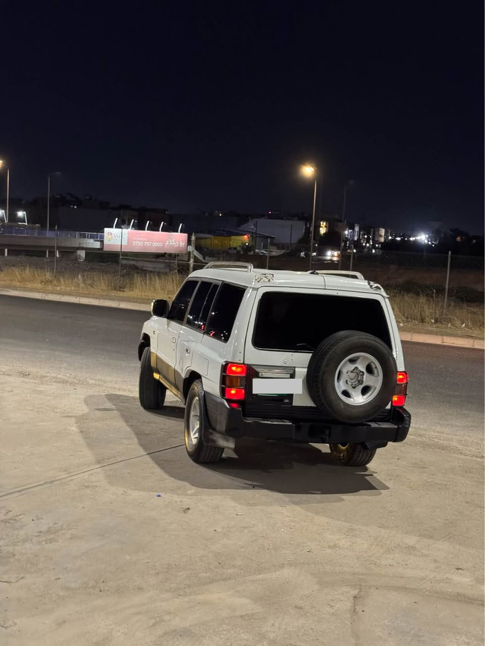 باجیرۆ مۆدێل ٢٠٠٠ 
گێر تۆماتیک دەبل ئەکسل 
مەکینە V6 
سەنەویو وەسلی داخیل بونی لەگەلایە 
شوێنم هەولێرە 
***********
گەر موشتەری نی بێزارم مەکە أربيل, العراق
