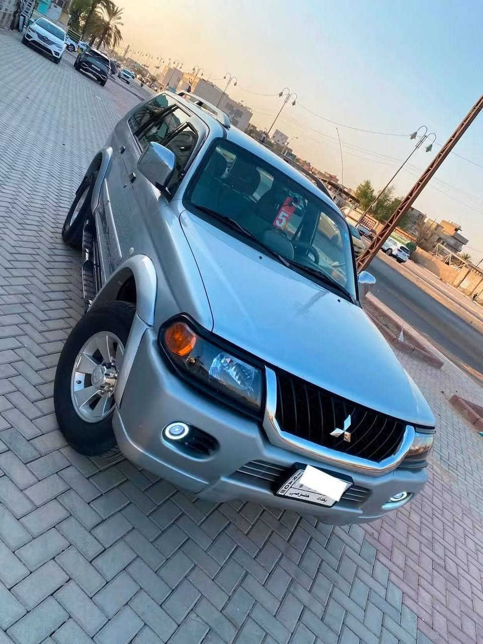 مسيوبيشي نتيفيا 2006  بيها صبغ نص جاملغ خلفي وربع الجاملغ الخلفي الثاني فقط الباقي مكفول  
شواصي ولغود ودواخل مكفوله 
مكينه 3000   تبريد ثلج
داخل جديد بلادي
رقم بغداد تحويل مباشر

سعرها 78$ ورقه  عليها غرامه 500 الف تنزل من سعرها
مكاني بغداد البلديات***********
