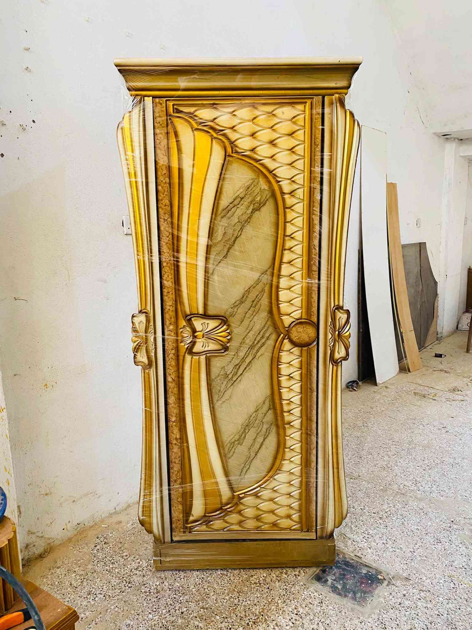 السلام عليكم غرفة عراقي صبغ حراري تصميم تركي 6باب طابقين بسعر750الف وبيها مجال للطيبين عنوان بعقوبة كاطون شارع ابو رباح مجاور ابو سعد جملة مزاد ضي القمر استفسار 

***********

***********

