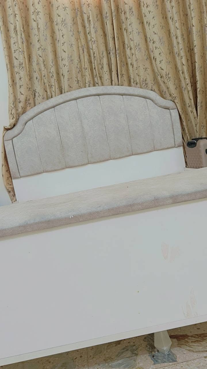 250 للبيع 8   قطع

***********
