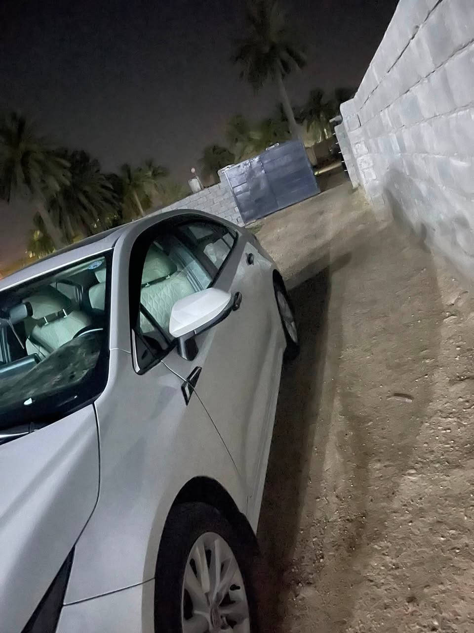 سلام. عليكم البيع كورالا موديل 24  خليجي شركة.  ساز فوال 1/1 فتحه بصمه دخول ذكي تبريد قطعتين السعر 175 بيه مجال بيه  محرك  1800 ///***********  مكان بغداد محموديه
