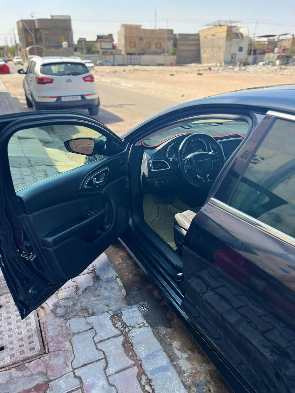 للبيع او مراوس حسب الرغبة 
  كرايسلر C200 مديل 16 
محرك 4 سلندر 2400 
رقم بصرة الجديد تحويل مباشر
بدون حادث نسبة غرق مياه امطار تعمل وتسير
رقم الشاصي بلصور موجود وشوف تقريرها 
بيها دحكات بسيطة بلبدي لاحضهن بلصور 
واني لاسق فابلون ما صلحتهن ع وضعهن. حدادية ٨٠٪؜ 
محرك جديد گير دواخل و شواصي 
ولغود كفالة
السيارة بدون ضرر ايرباك 
الكيلو متر واصل ١٩٠ 
مواصفات 💥💥
شاشة كبيرة 
فتحة سقف 
اللون مو اسود رصاصي رمادي لامع
كرسي السايق كهربائي
تحكم ستيرن جهتين
مثبت سرعة 
كامرة خلفية دوارة 
منظومة زنون 
تبريد ثلج  
كير 9 نمر 
صرفية الوقود جداً قليله 
السعر 105 و بيها مجال 
مكان السيارة البصرة الأمن الداخلي 
                                             ***********
