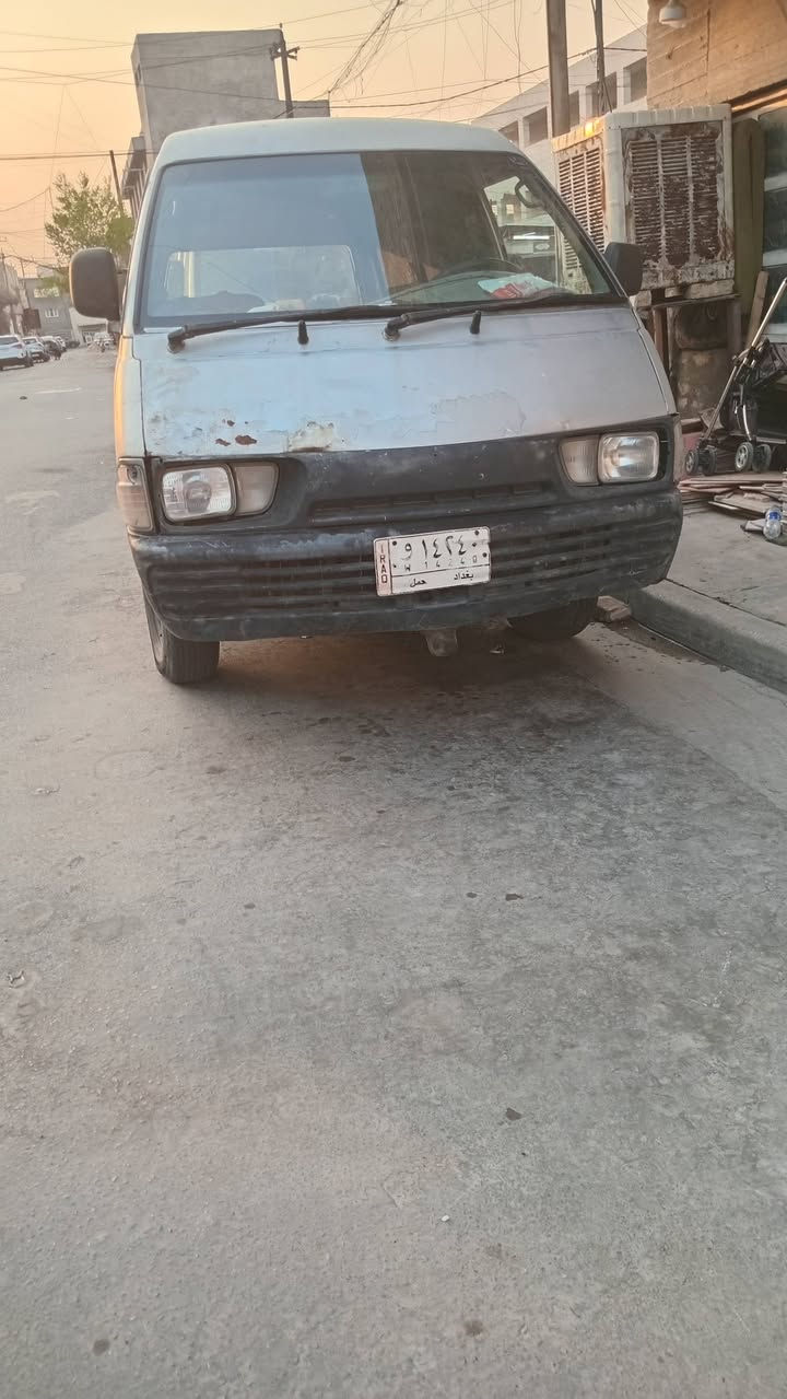 السلام عليكم تيوتا حمل مكينة اربع سلندر فور وايل مكاني طوبجي ساحة الاشراق سعر 27 اتصل على رقم ***********
